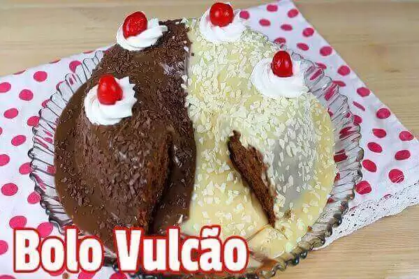 Receita de Bolo vulcao casadinho