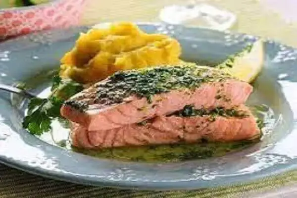 receita de Salmão com purê de batata doce prático e econômico