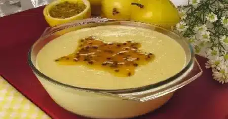 Mousse de maracujá cremoso ideal para uma sobremesa