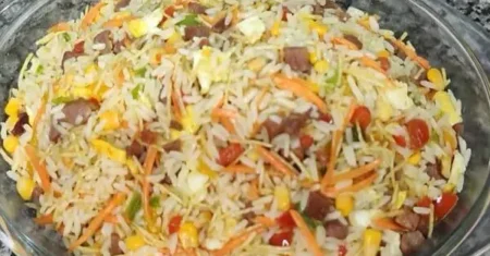 Receita de arroz primavera simples e prático