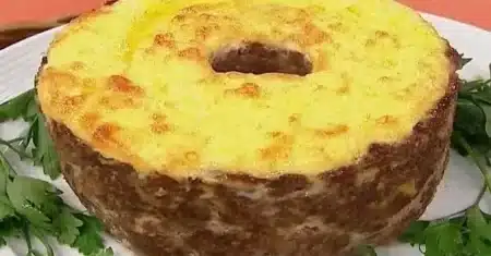 Como fazer um delicioso bolo de carne com queijo
